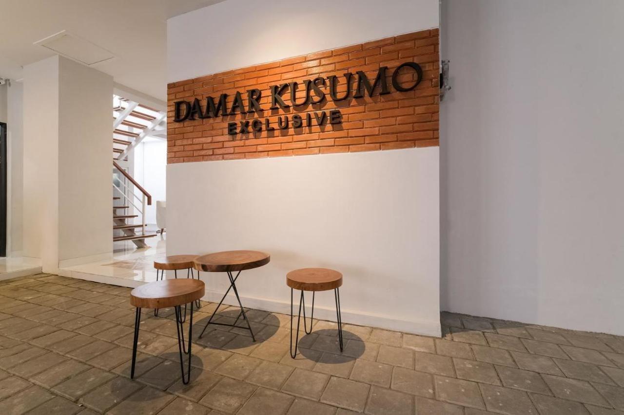 Super Oyo Collection O 90023 Damar Kusumo Guest House Maguwo Kültér fotó
